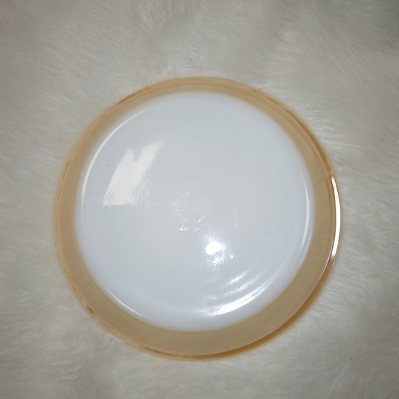 VINTAGE FIRE KING 9 Peach Luster 9 inch pie plate, VGUC - Picture 2 of 7